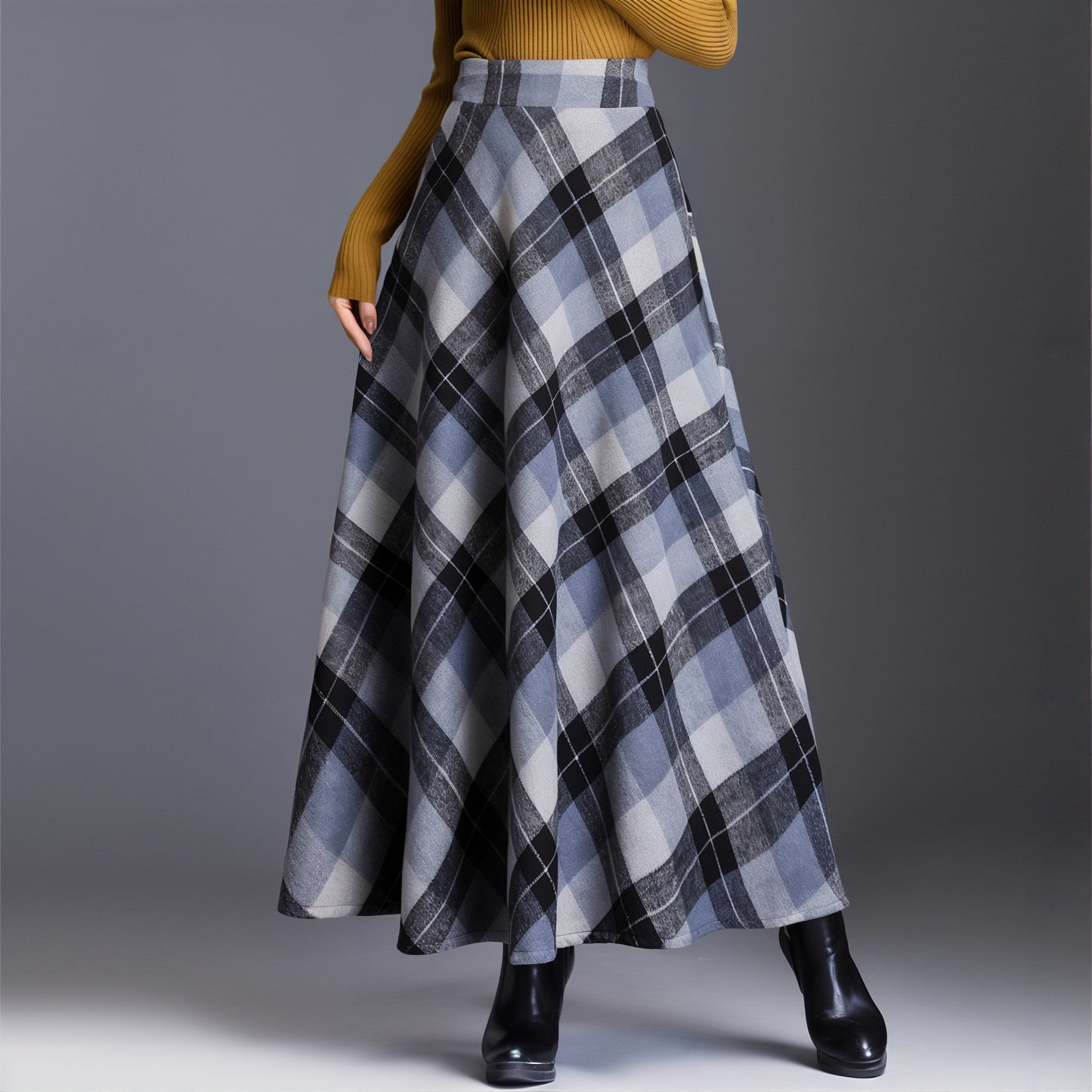 Plaid Muse Skirt